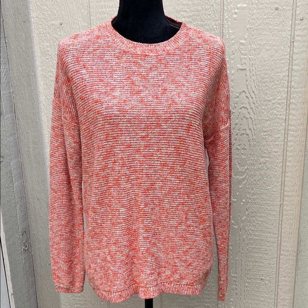 LOFT Women's Crew Neck Sweater - Tangerine and White - size medium - soft